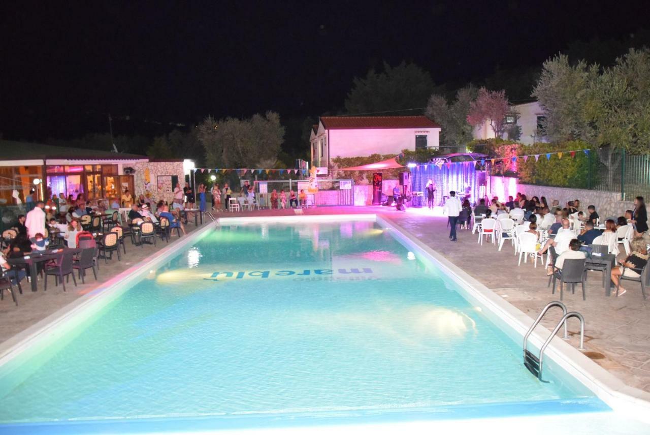 Villaggio Mare Blu Vieste Exterior foto